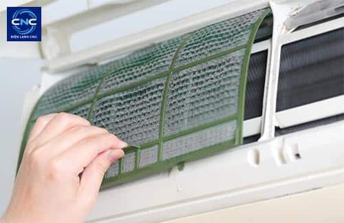 Cách vệ sinh lưới lọc máy lạnh đơn giản tại nhà 3 Hướng dẫn cách vệ sinh lưới lọc máy lạnh đúng kỹ thuật tại nhà