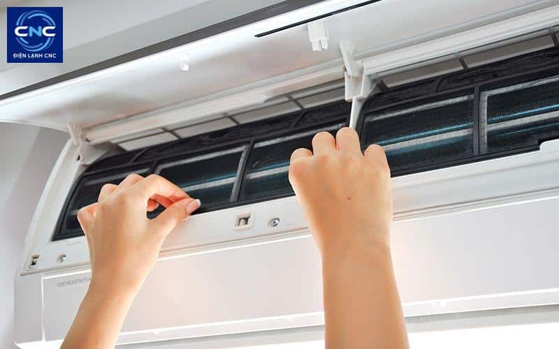 vệ sinh máy lạnh Toshiba